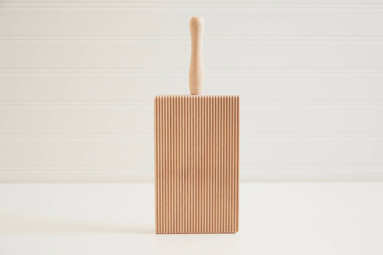 Italian Beechwood Gnocchi Board with Handle