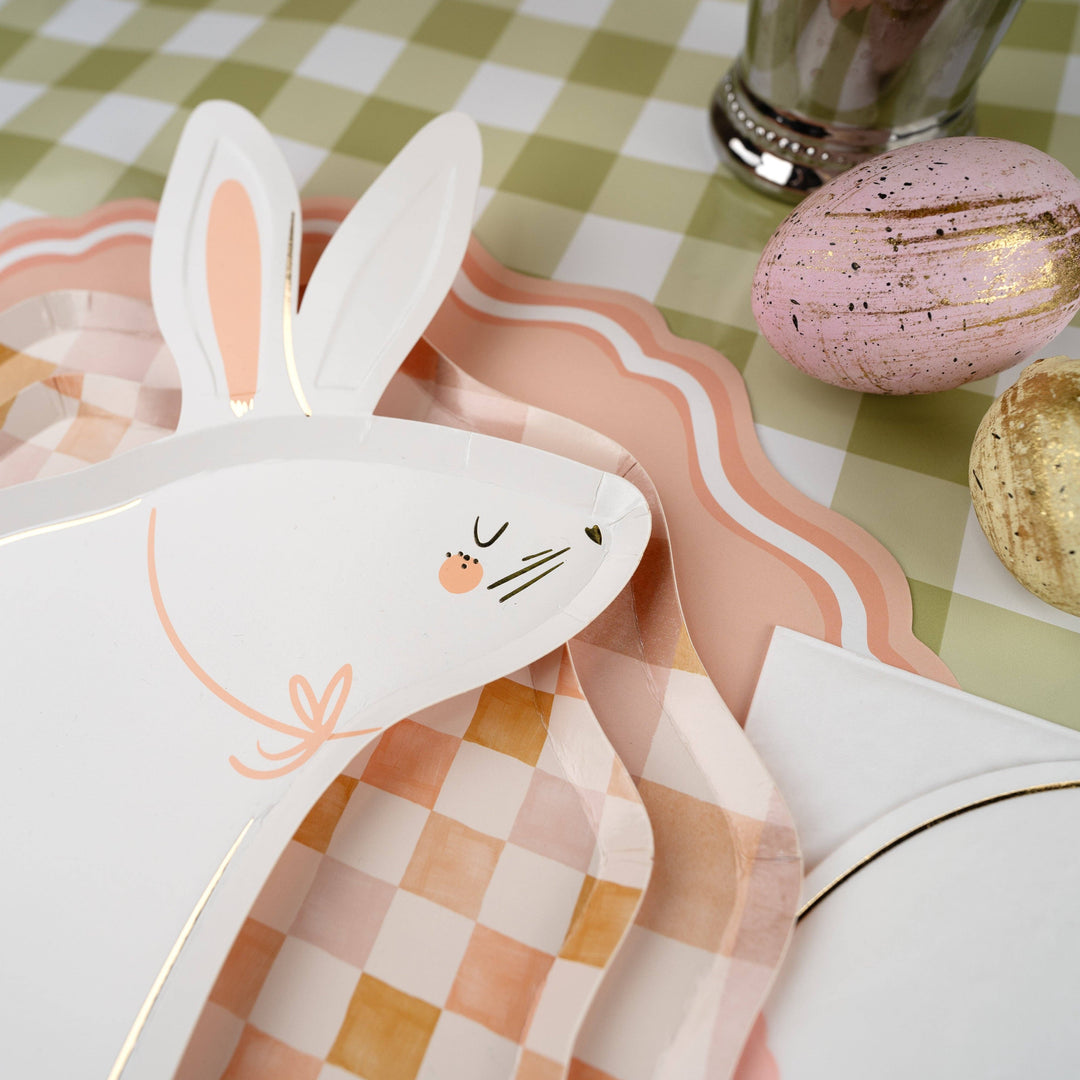 MCL25-PL21- Peach Fancy Scallop Placemats