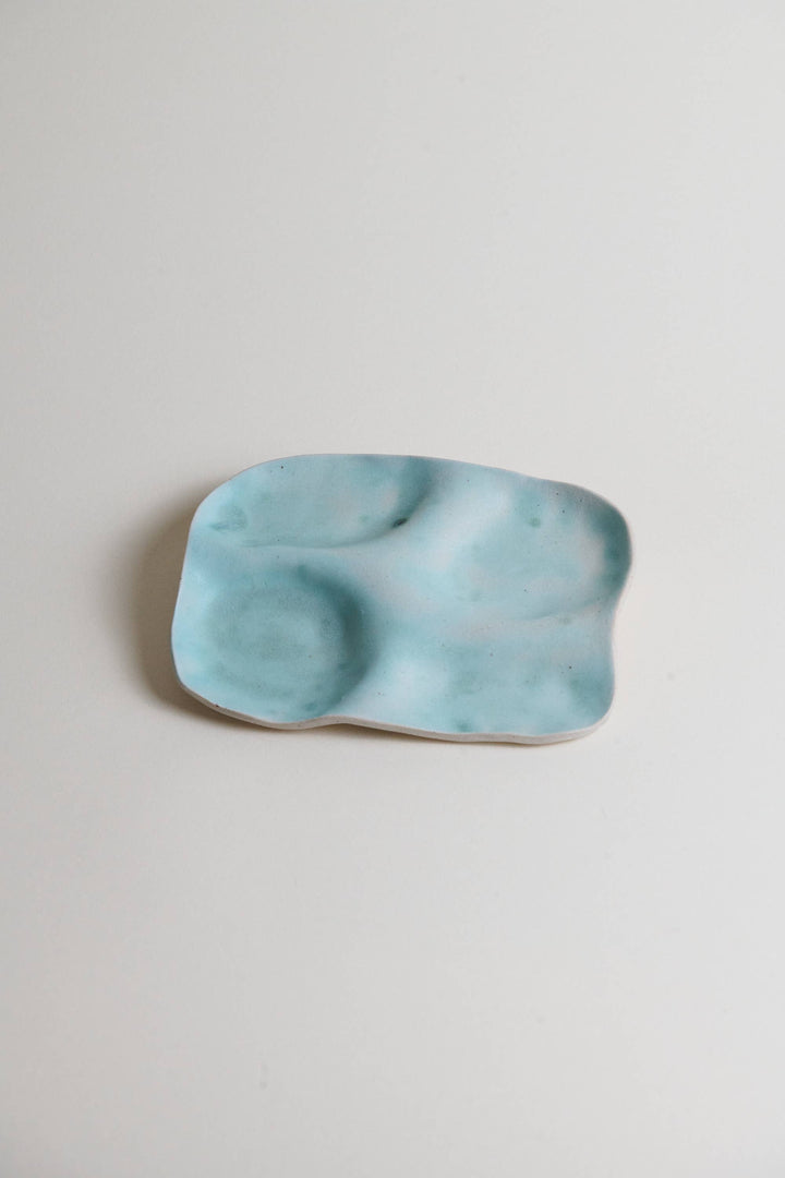Ceramic Snack Plate (Four Wells): Butter yellow