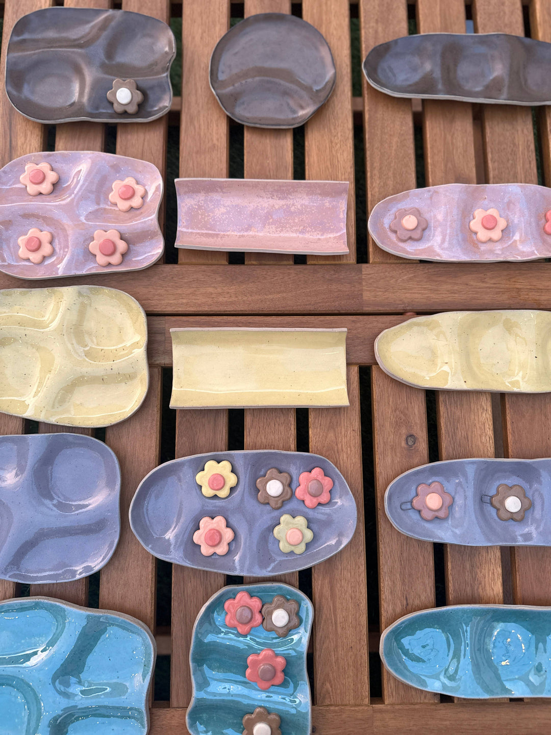 Ceramic Snack Plate (Four Wells): Butter yellow