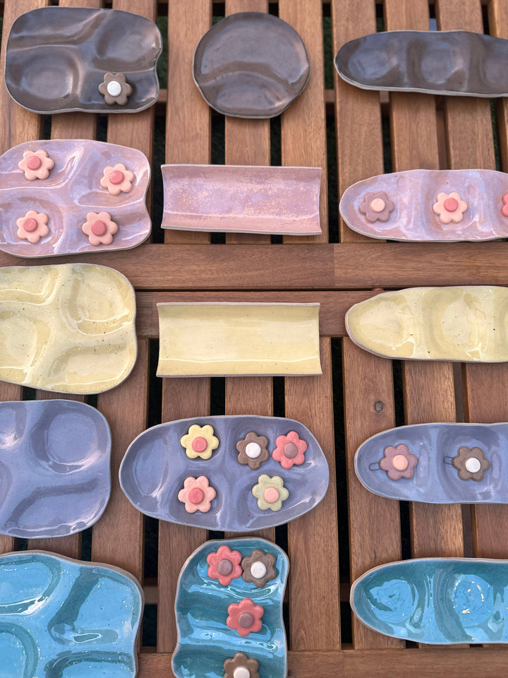 Ceramic Snack Plate (Four Wells): Butter yellow