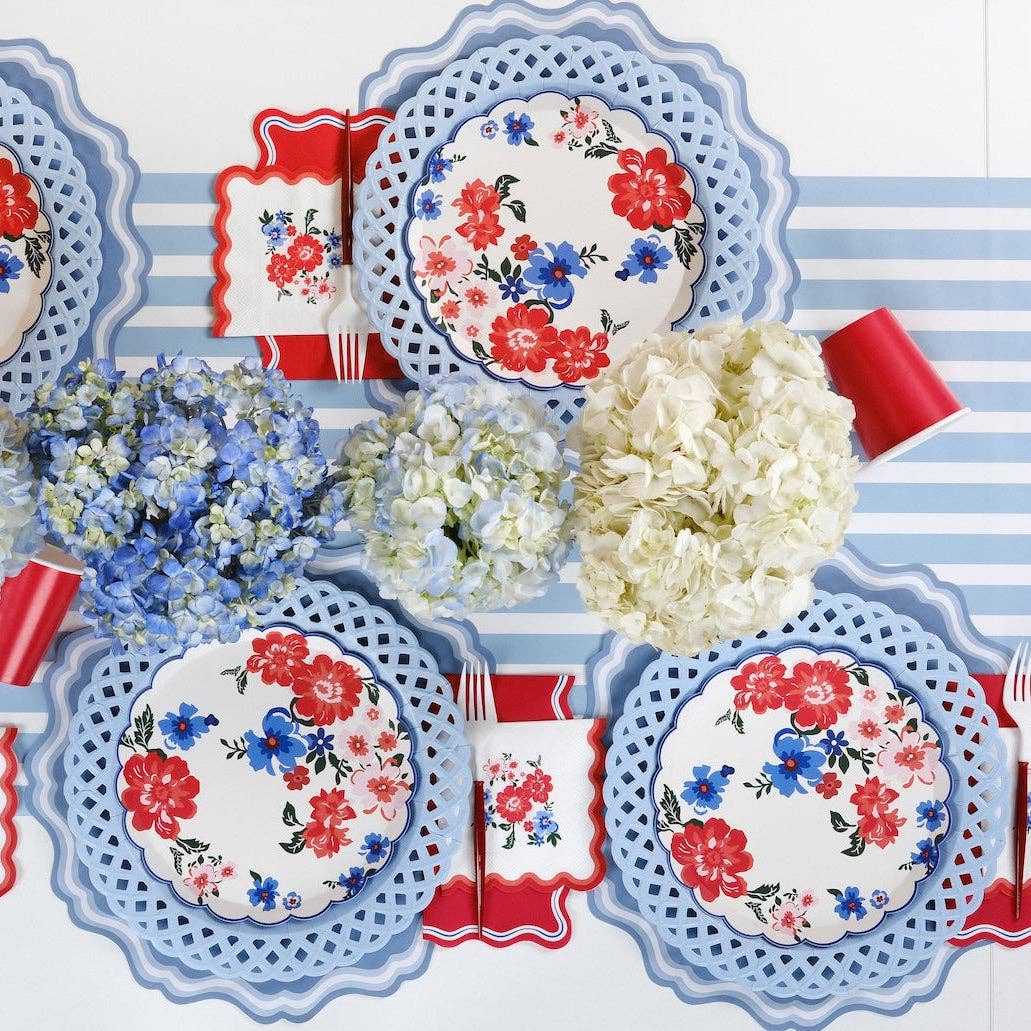 Light Blue Basketweave Dinner Paper Plates