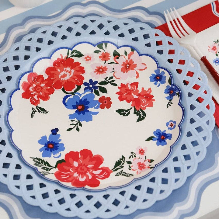 Light Blue Basketweave Dinner Paper Plates