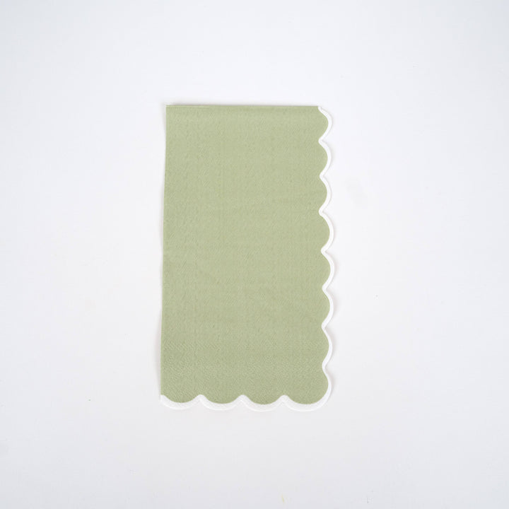 Holiday Scallop Guest Napkins