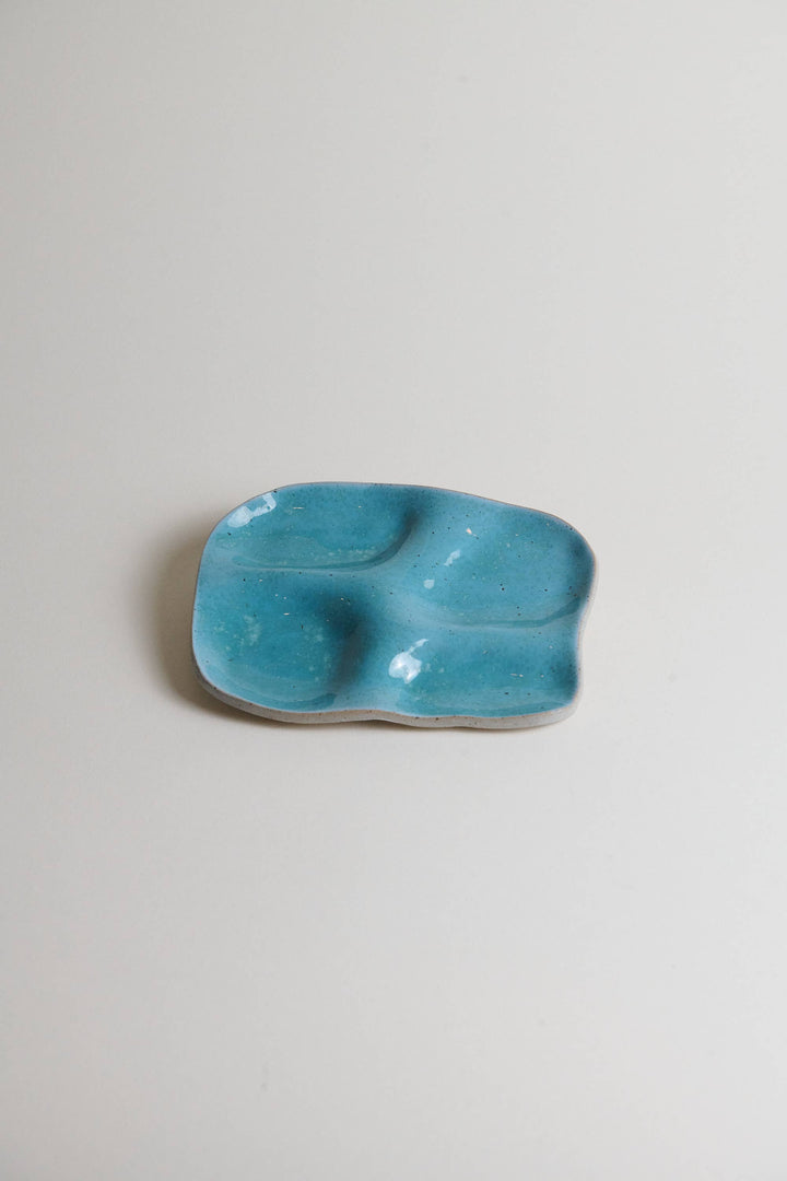 Ceramic Snack Plate (Four Wells): Butter yellow