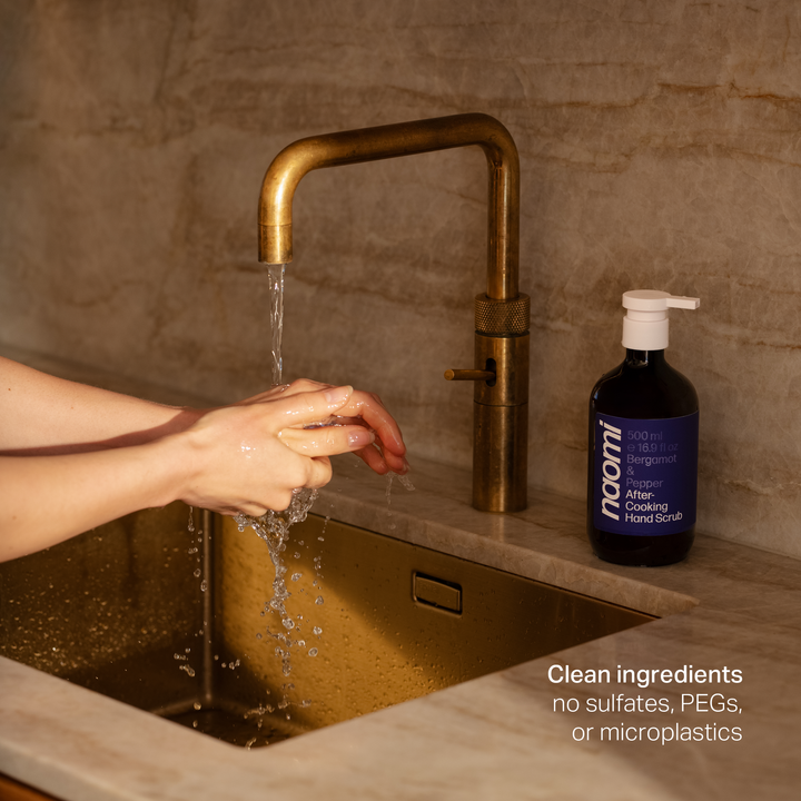 Naomi After-Cooking Hand Scrub: Bergamot & Pepper
