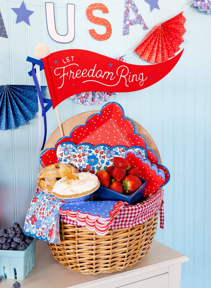 FLA1140 - Floral Americana 9" Plate