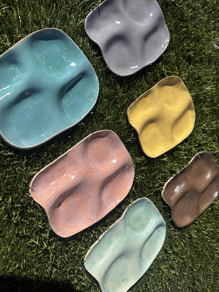 Ceramic Snack Plate (Four Wells): Butter yellow