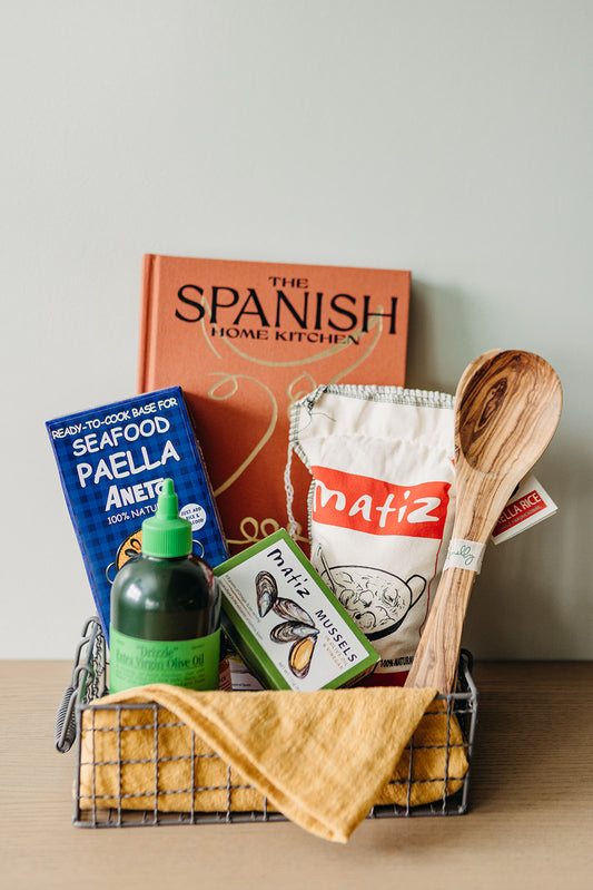 Que viva España Gift Basket